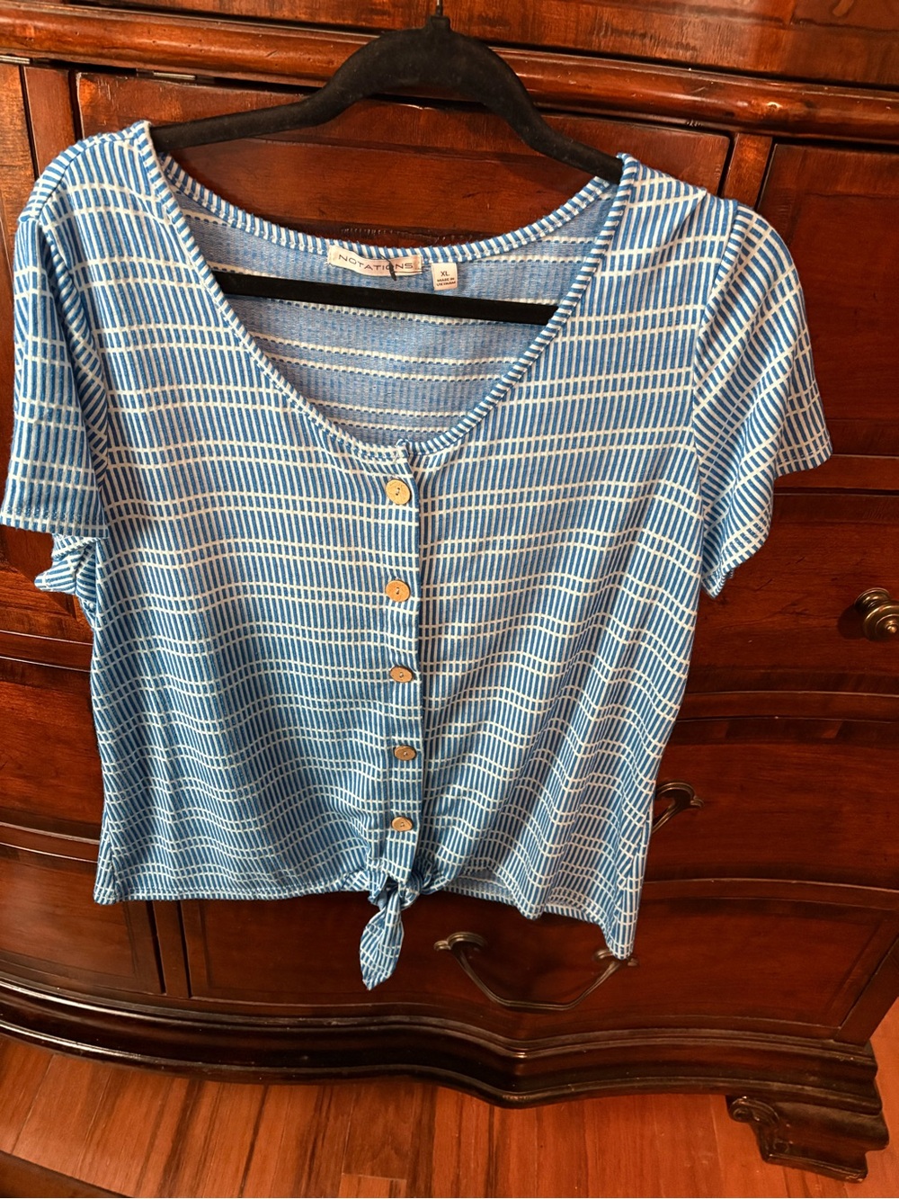 Notations Blue Patterned Button-Front Tie Hem Top